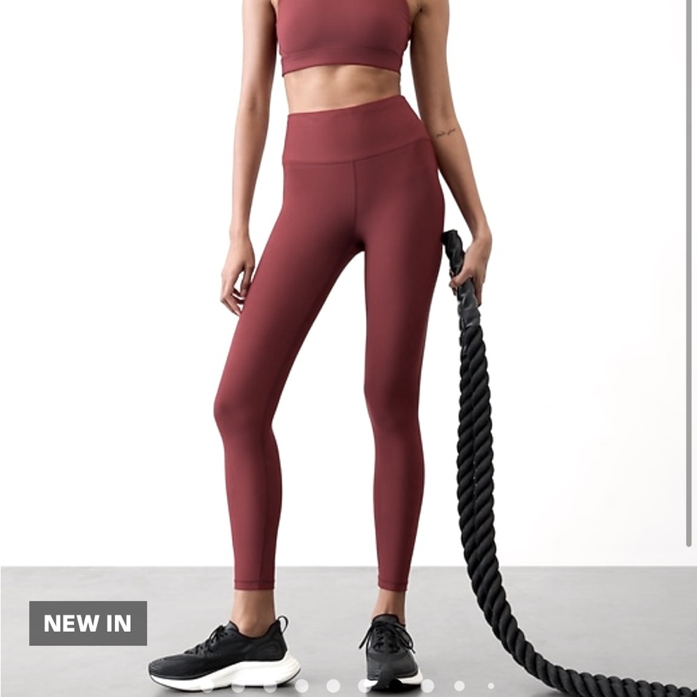 NWT Women's Burgundy Leggings